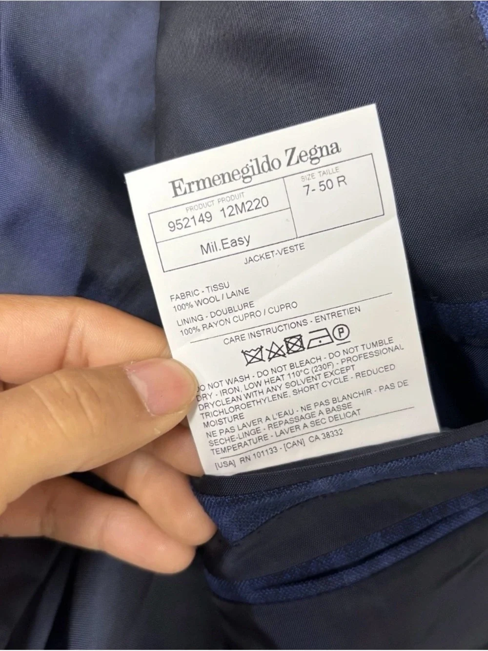 Ermenegildo Zegna Men’s Blue Checkered Wool Blazer Sz 7-50R